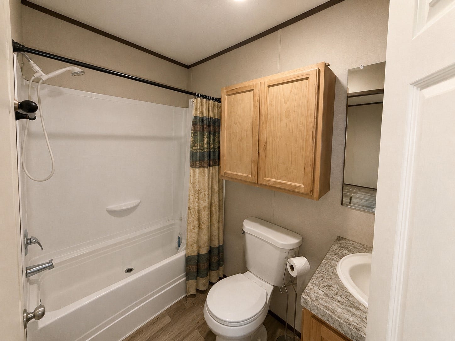 Primary bath