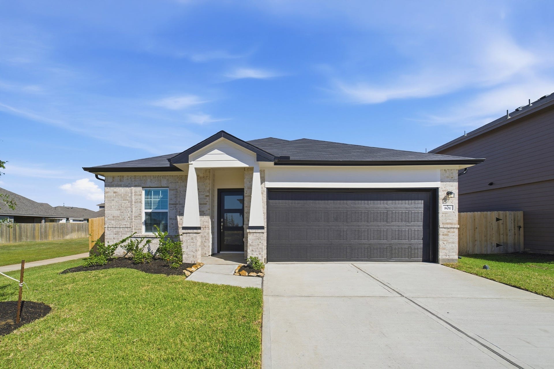801 Dewberry Road, La Marque, TX 77568 801 Dewberry Road, La Marque, TX 77568