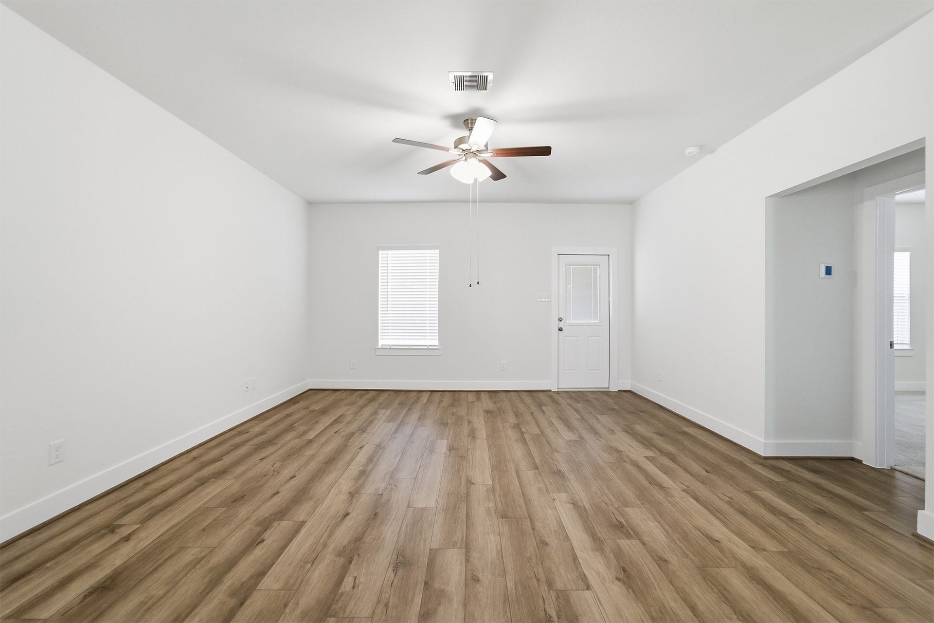 801 Dewberry Road, La Marque, TX 77568 801 Dewberry Road, La Marque, TX 77568