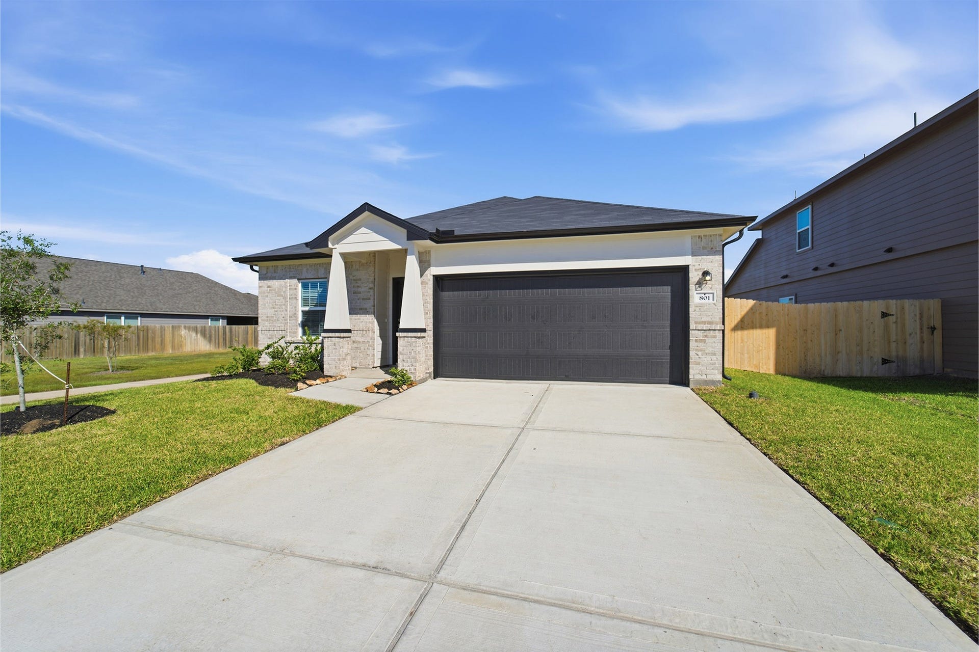 801 Dewberry Road, La Marque, TX 77568 801 Dewberry Road, La Marque, TX 77568