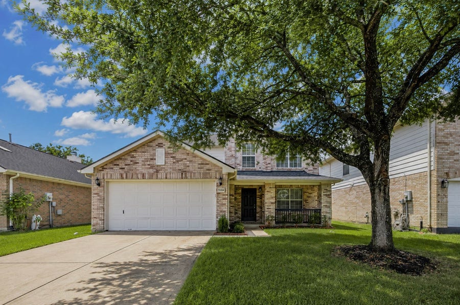 Property photo for 9506 Lasbury Drive, Houston, TX