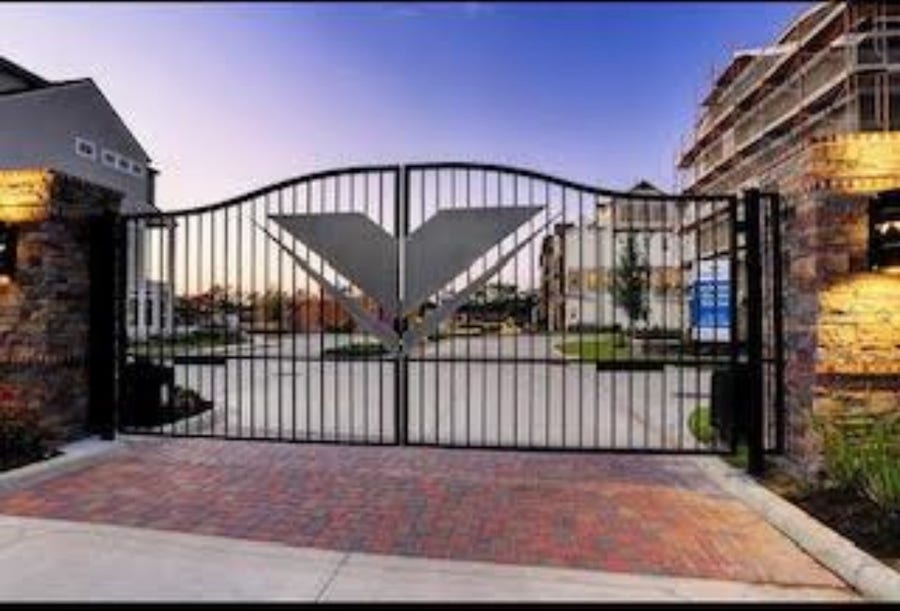 Property photo for 2642 Fountain Key Boulevard, Houston, TX