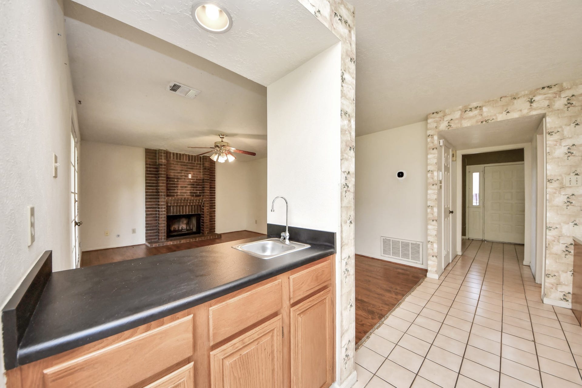 8411 Sunny Ridge Drive, Houston, TX 77095