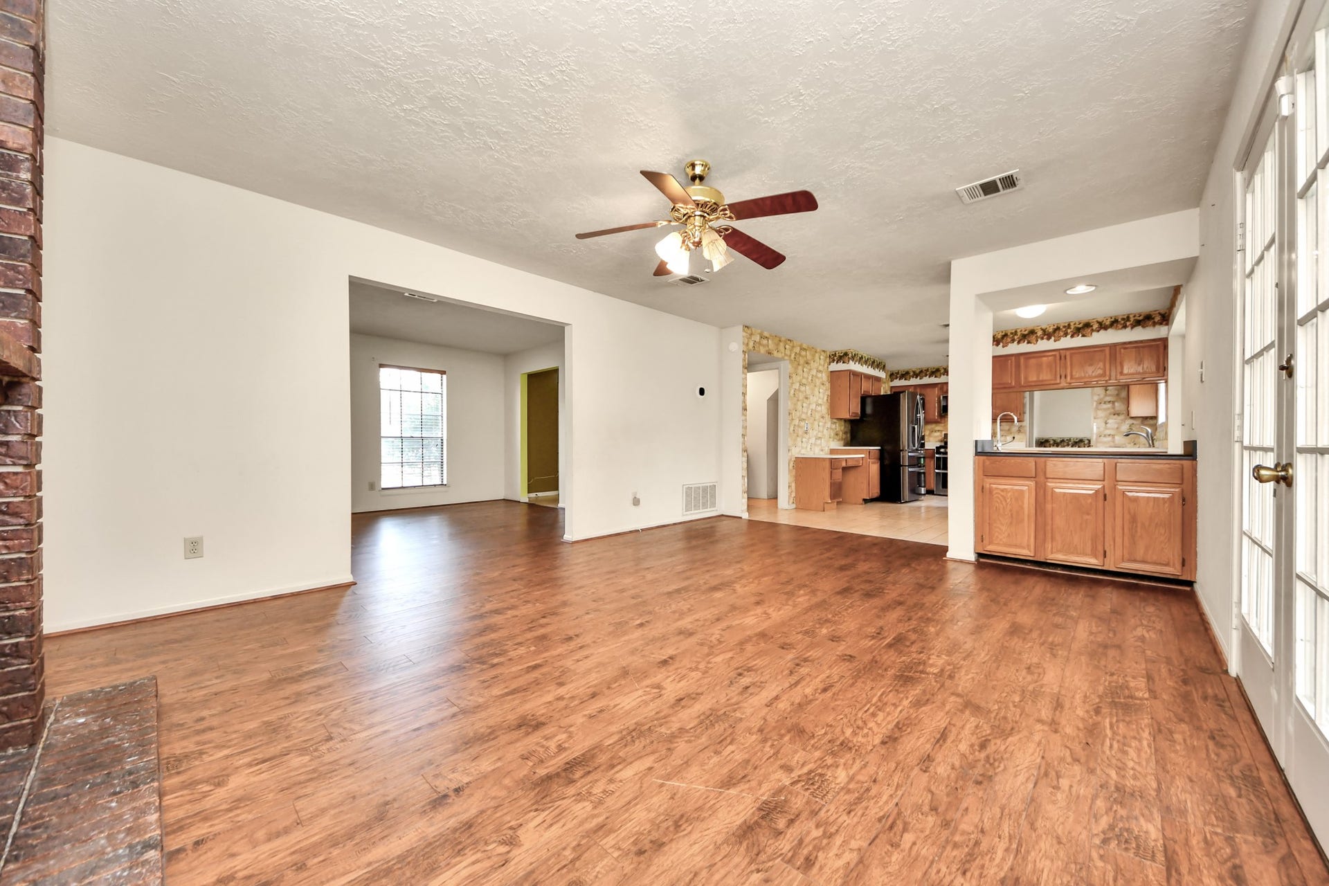 8411 Sunny Ridge Drive, Houston, TX 77095