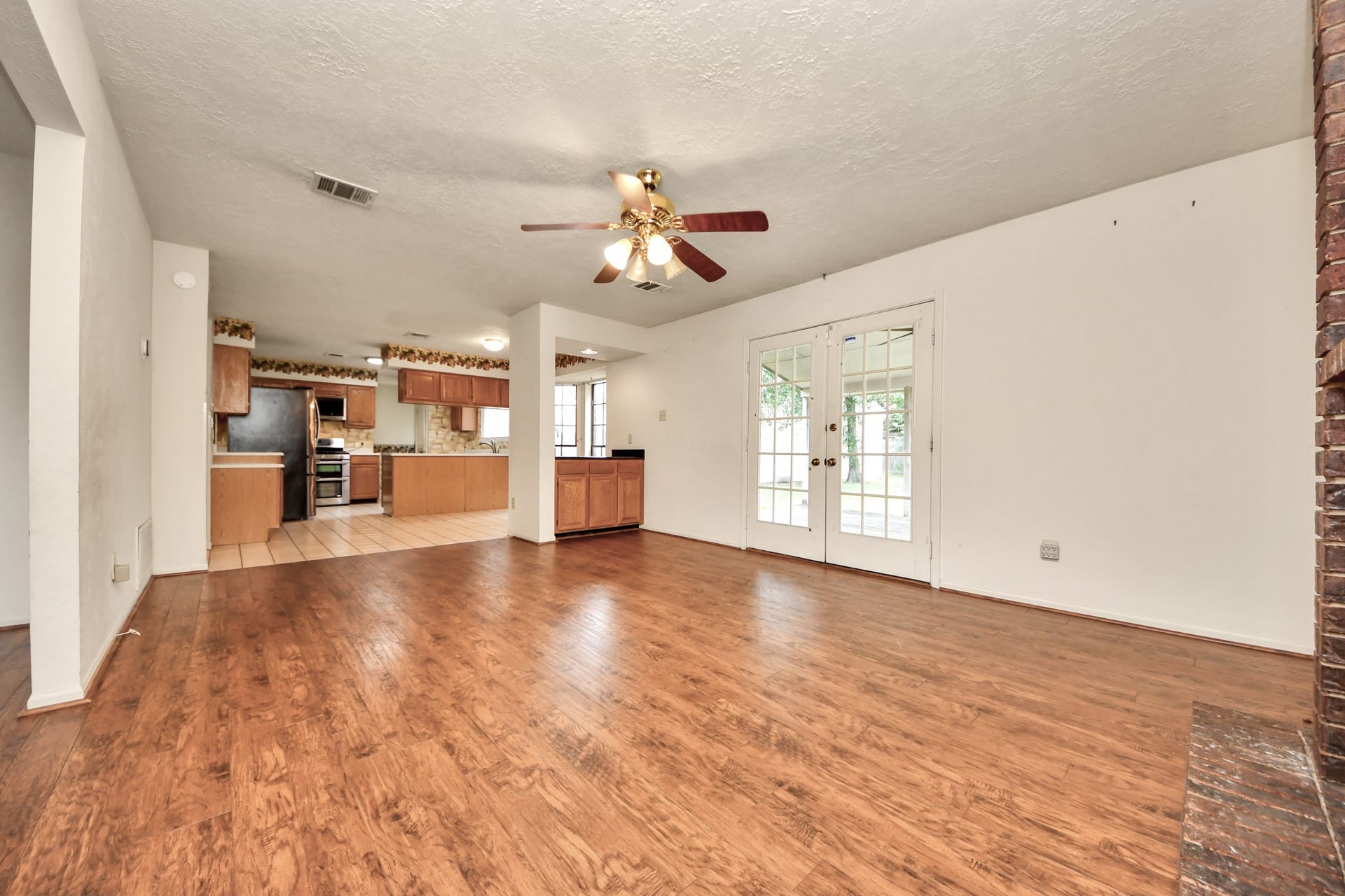 8411 Sunny Ridge Drive, Houston, TX 77095