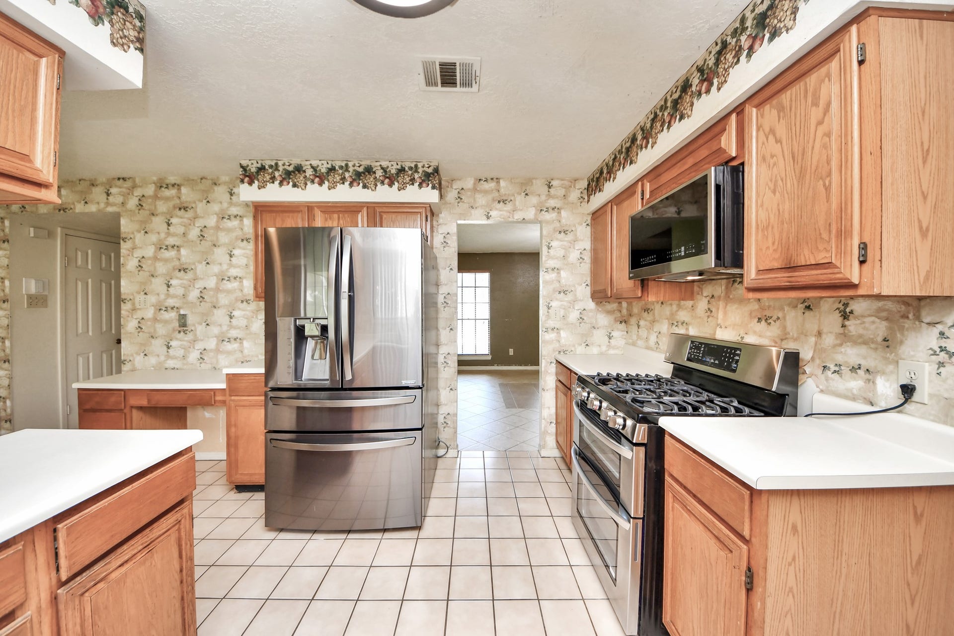 8411 Sunny Ridge Drive, Houston, TX 77095
