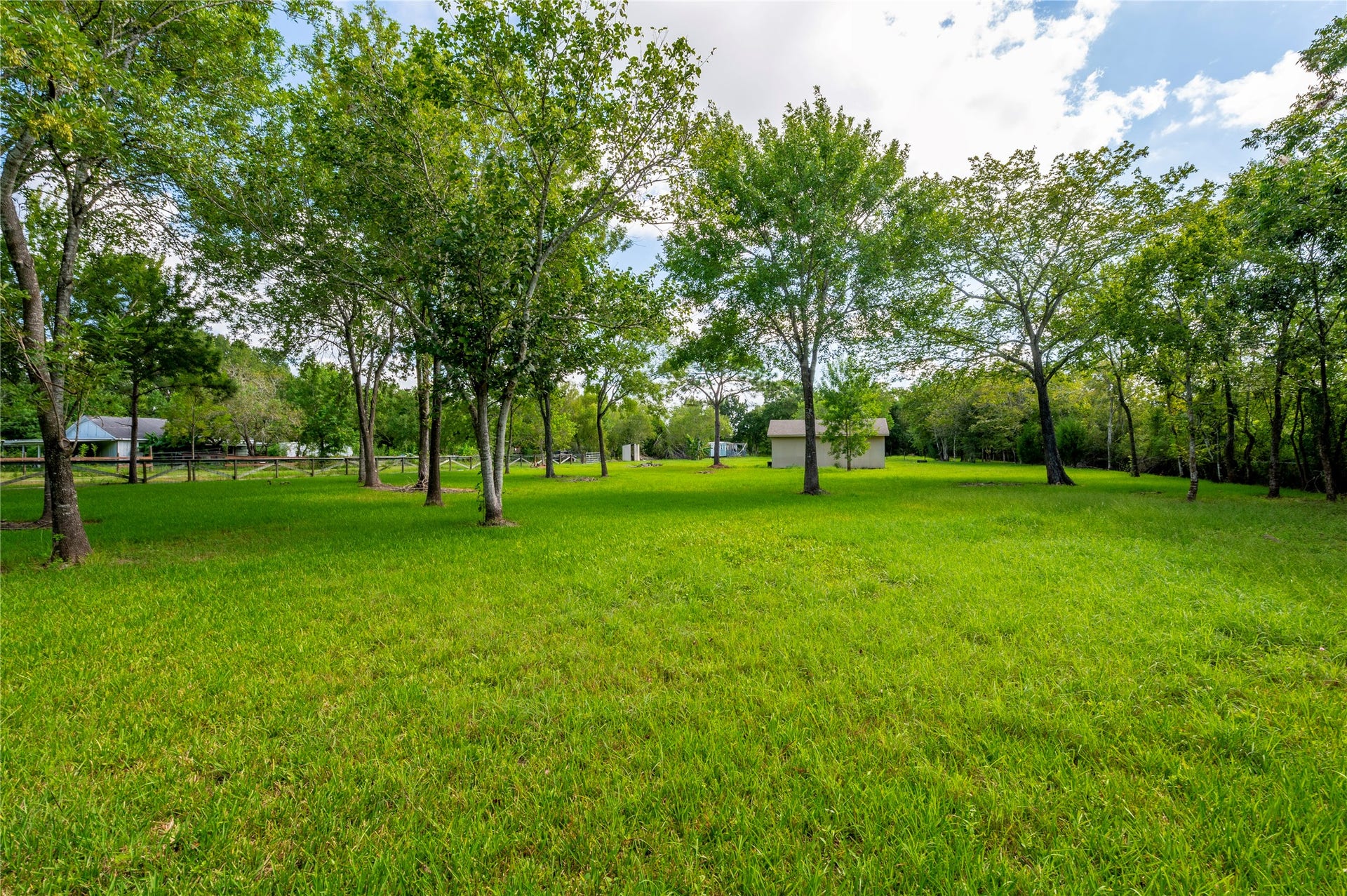 00 PARRISH, Santa Fe, TX 77510 00 PARRISH, Santa Fe, TX 77510