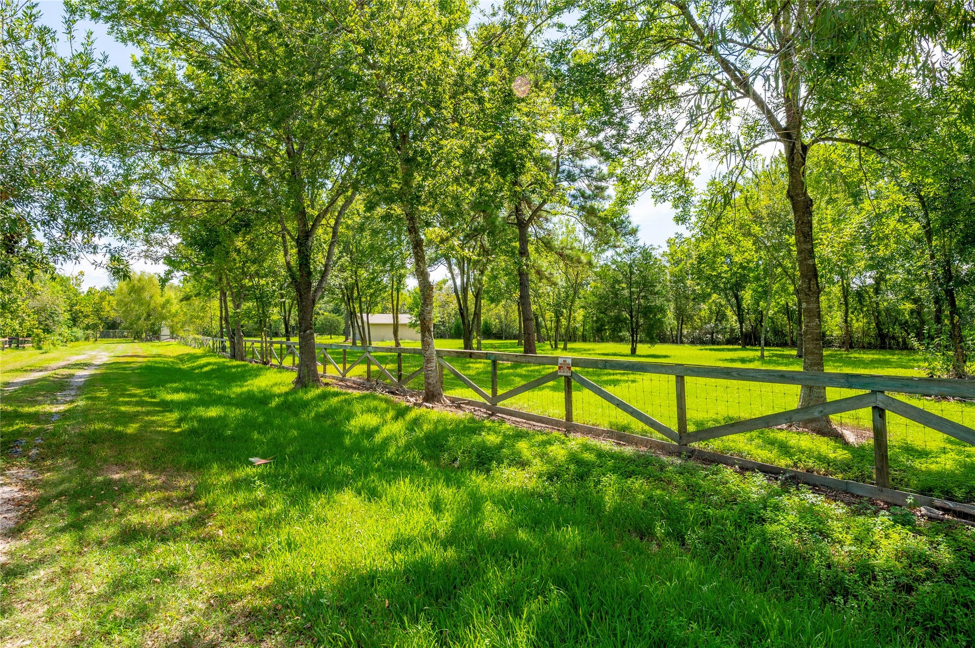 00 PARRISH, Santa Fe, TX 77510 00 PARRISH, Santa Fe, TX 77510