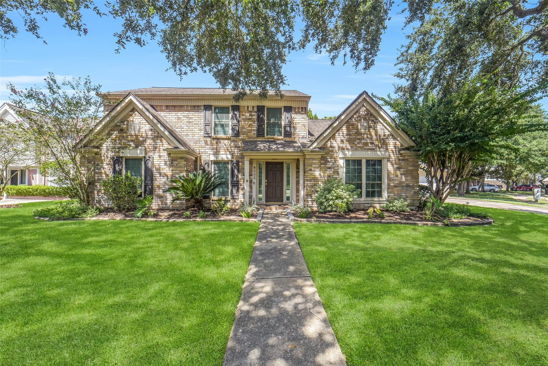 9002 Havencrest Drive, Houston, TX 77083 9002 Havencrest Drive, Houston, TX 77083