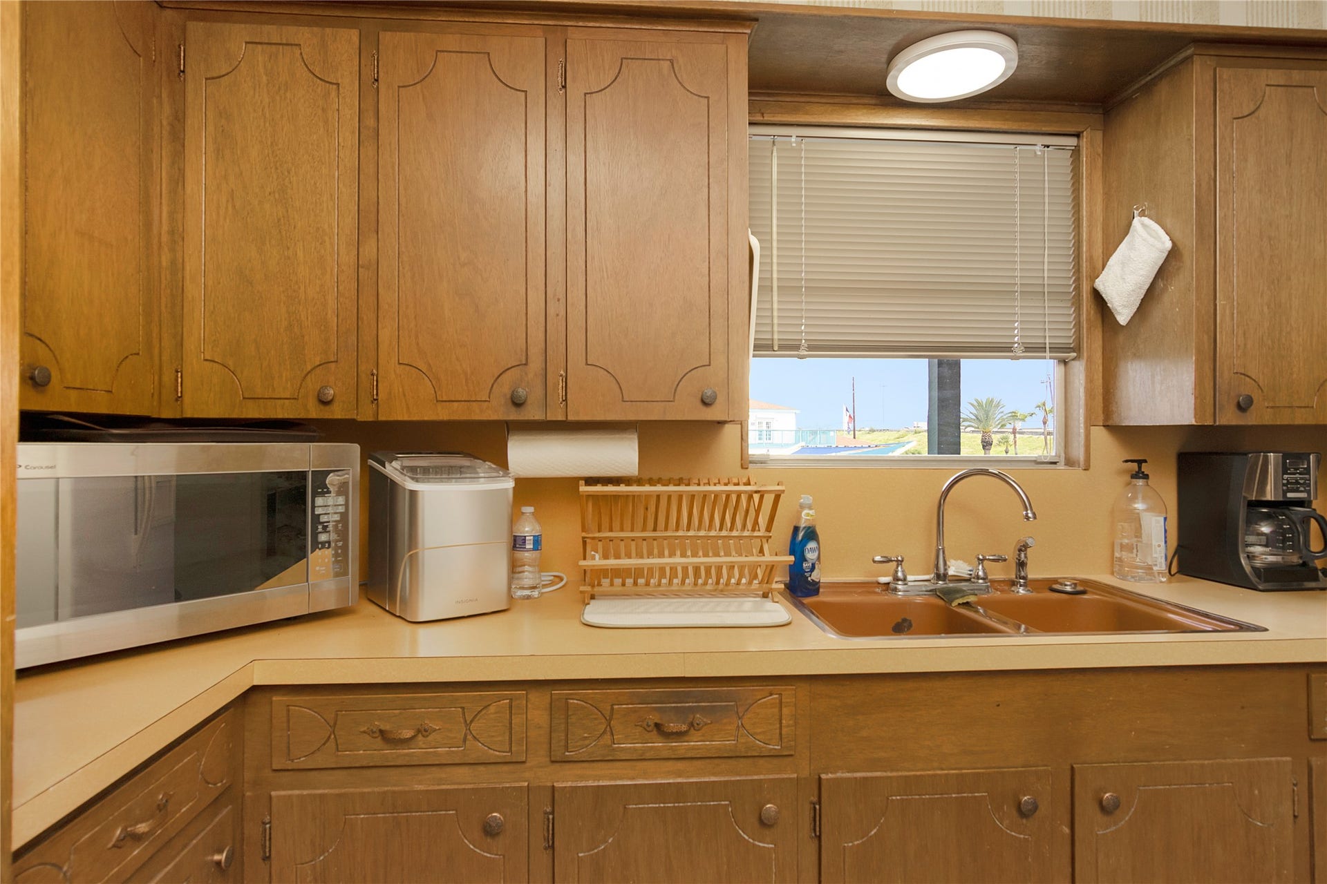 856 Bonita Street, Bayou Vista, TX 77563 Upstairs kitchen. Notice the Great view from the kitchen window.