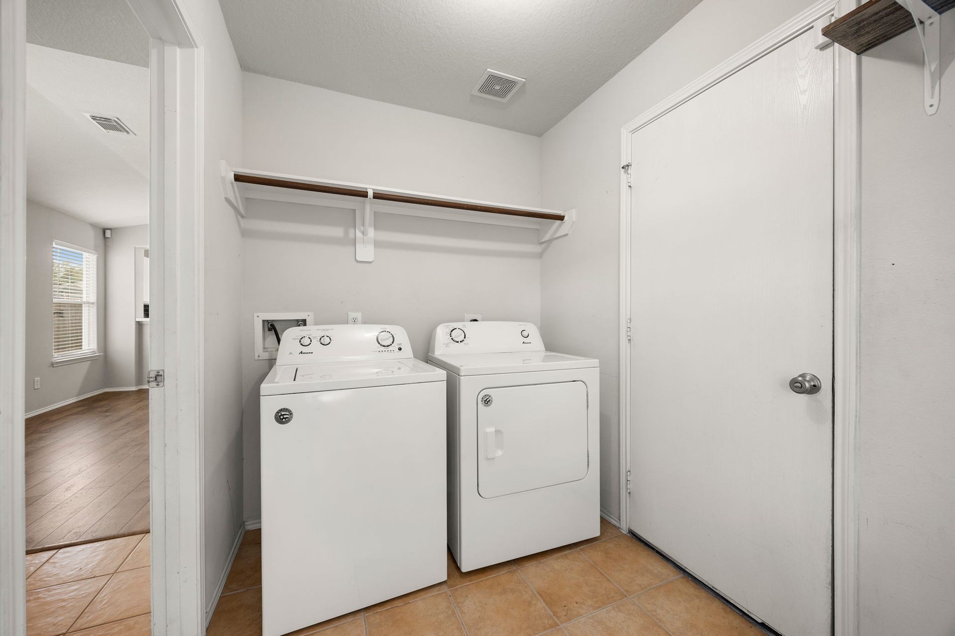 26611 Marble Falls Bend, Katy, TX 77494 26611 Marble Falls Bend, Katy, TX 77494