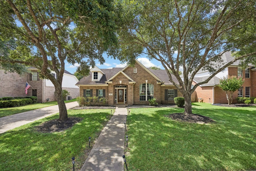 Property photo for 21919 Windmill Bluff Lane, Katy, TX
