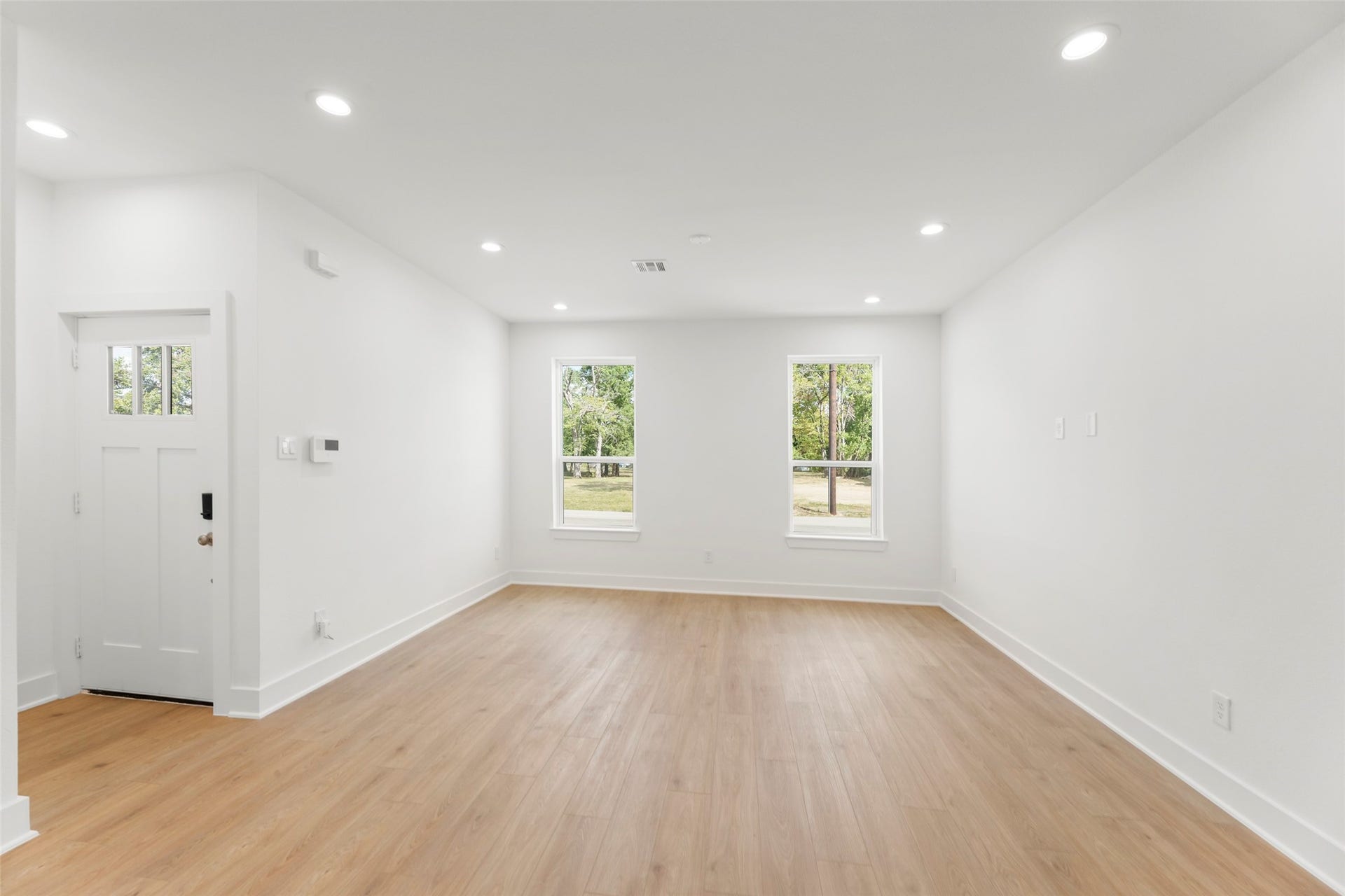 1477 Ferguson Way, Houston, TX 77088 Unit B