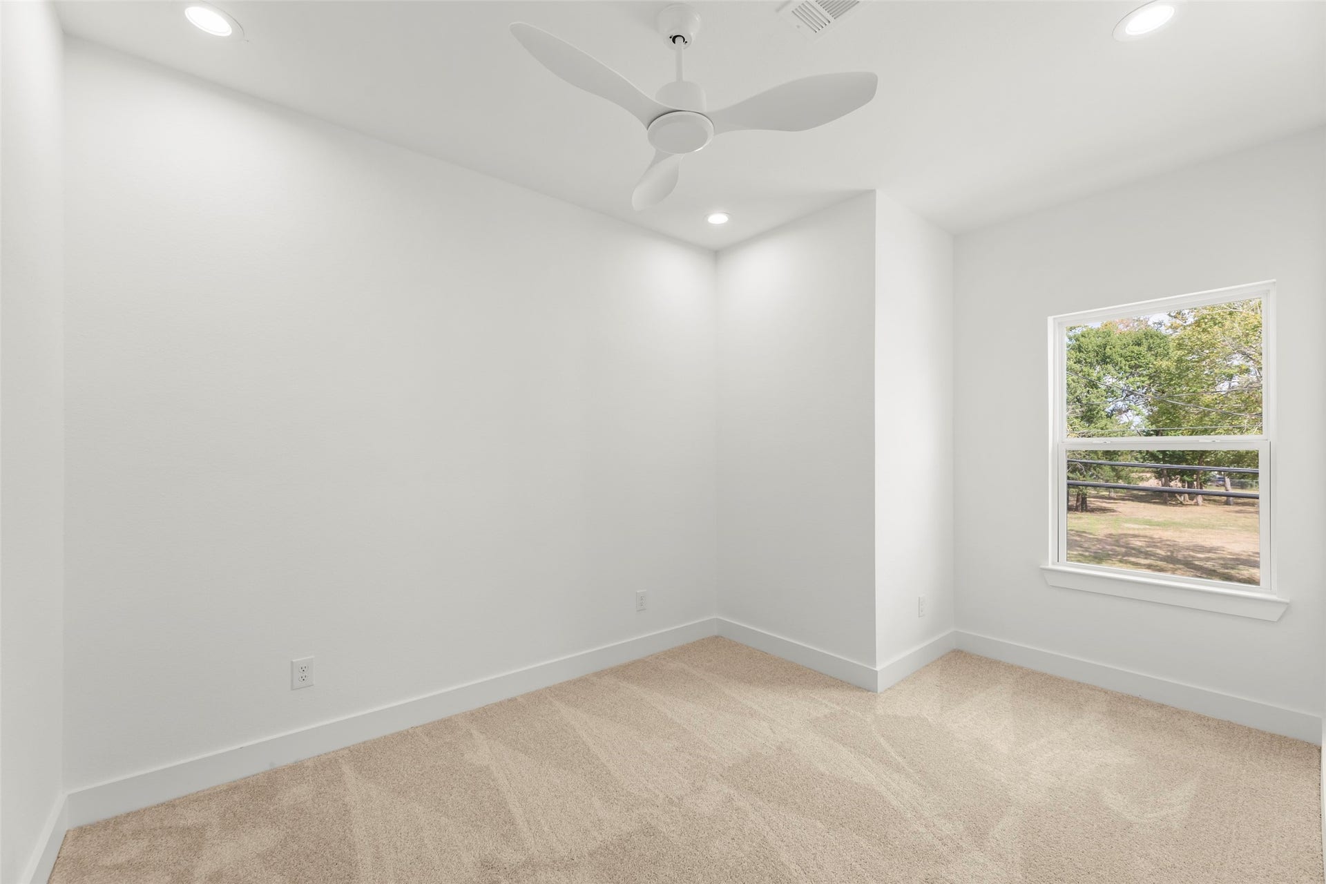 1477 Ferguson Way, Houston, TX 77088 Unit B
