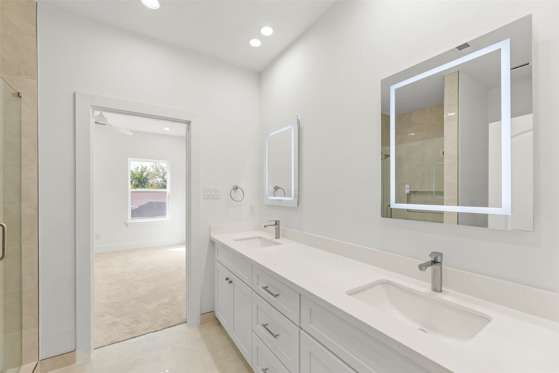1477 Ferguson Way, Houston, TX 77088 Unit B