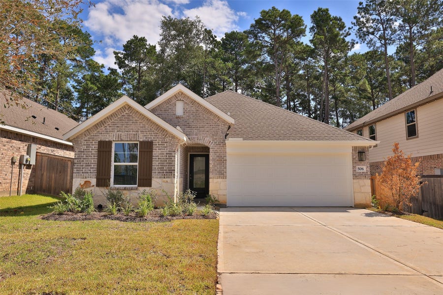 Property photo for 506 Cotton Patch Drive, Willis, TX