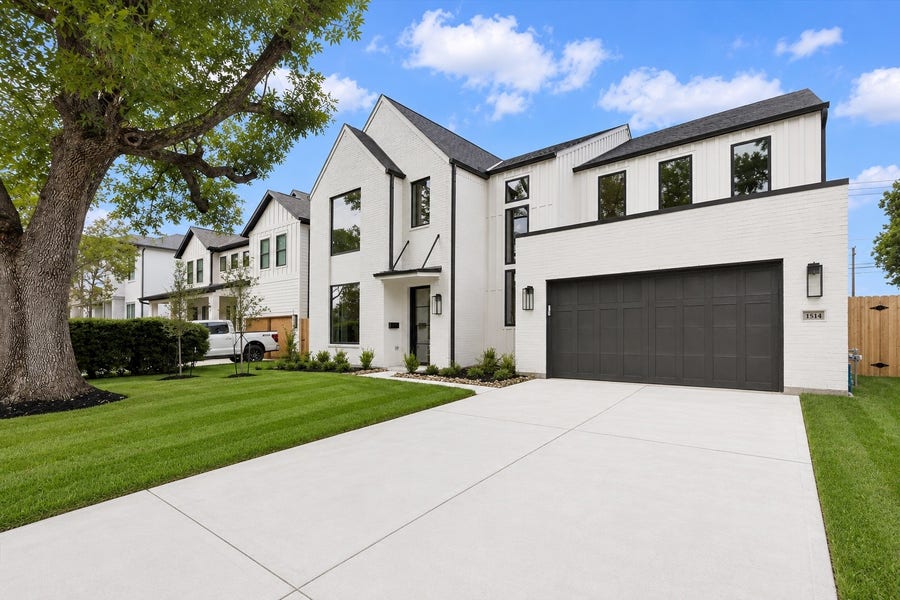 Property photo for 1514 Gardenia Drive, Houston, TX