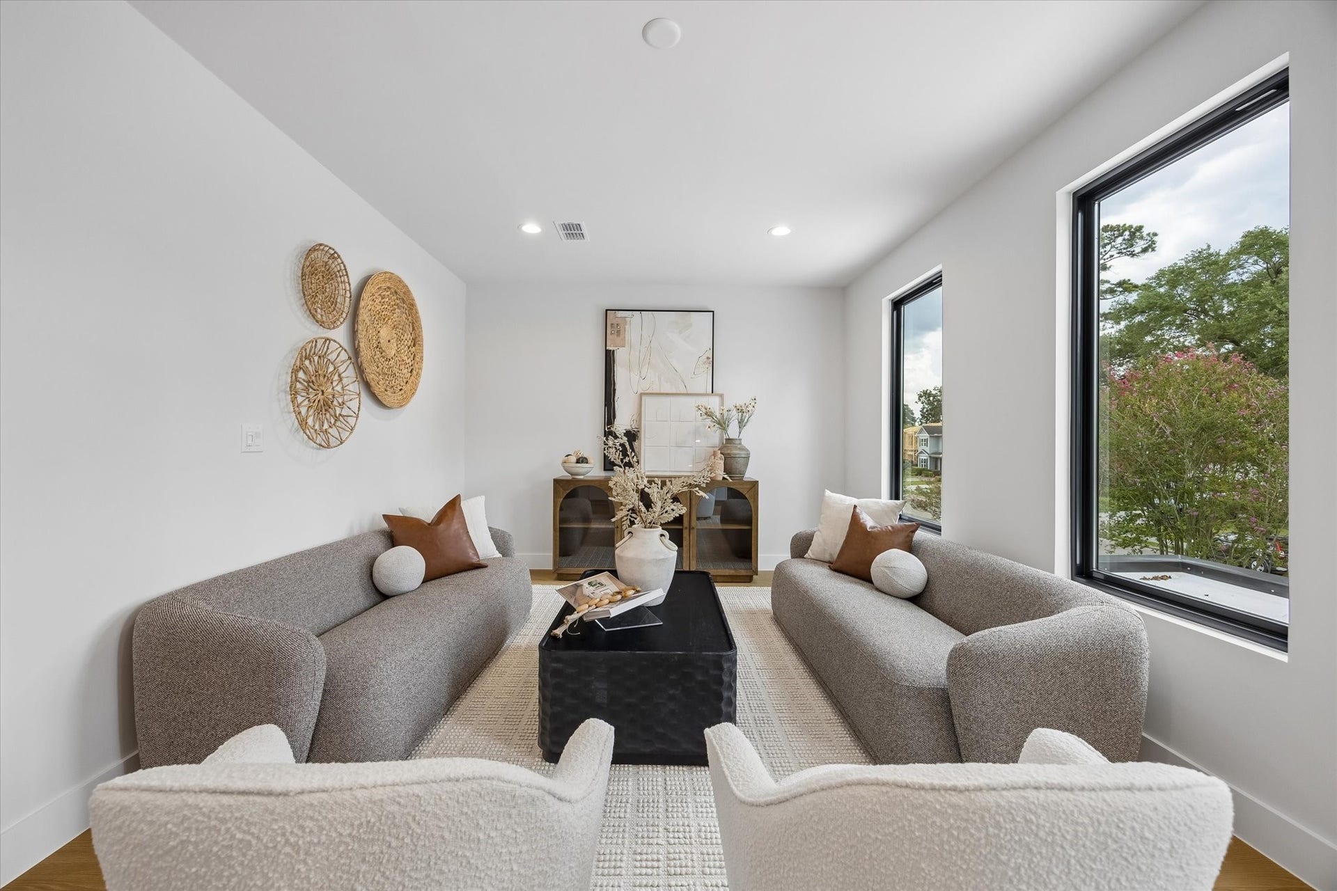 1514 Gardenia Drive, Houston, TX 77018