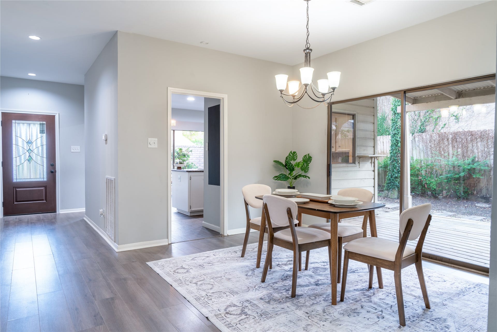 12226 Ravenmoor Drive, Houston, TX 77077 12226 Ravenmoor Drive, Houston, TX 77077