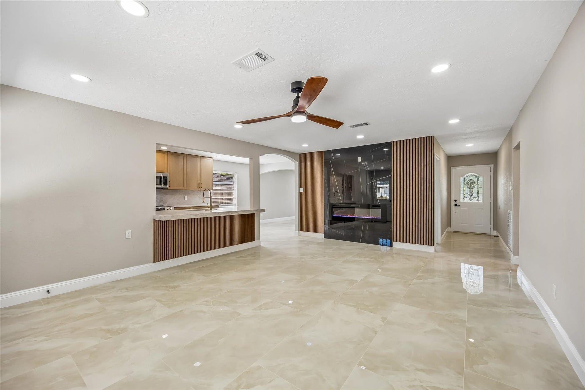 11027 Sagehill Drive, Houston, TX 77089 11027 Sagehill Drive, Houston, TX 77089