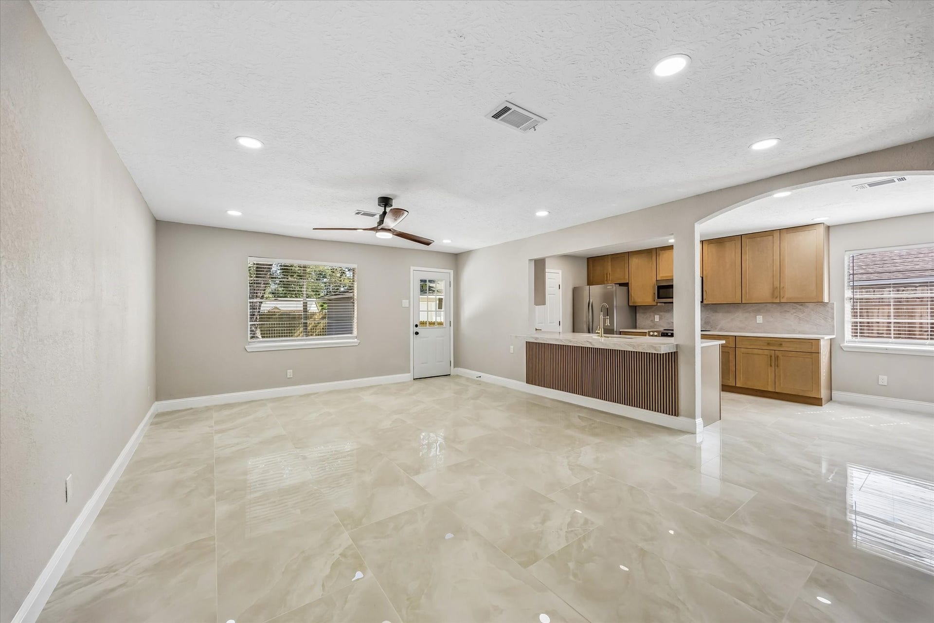 11027 Sagehill Drive, Houston, TX 77089 11027 Sagehill Drive, Houston, TX 77089