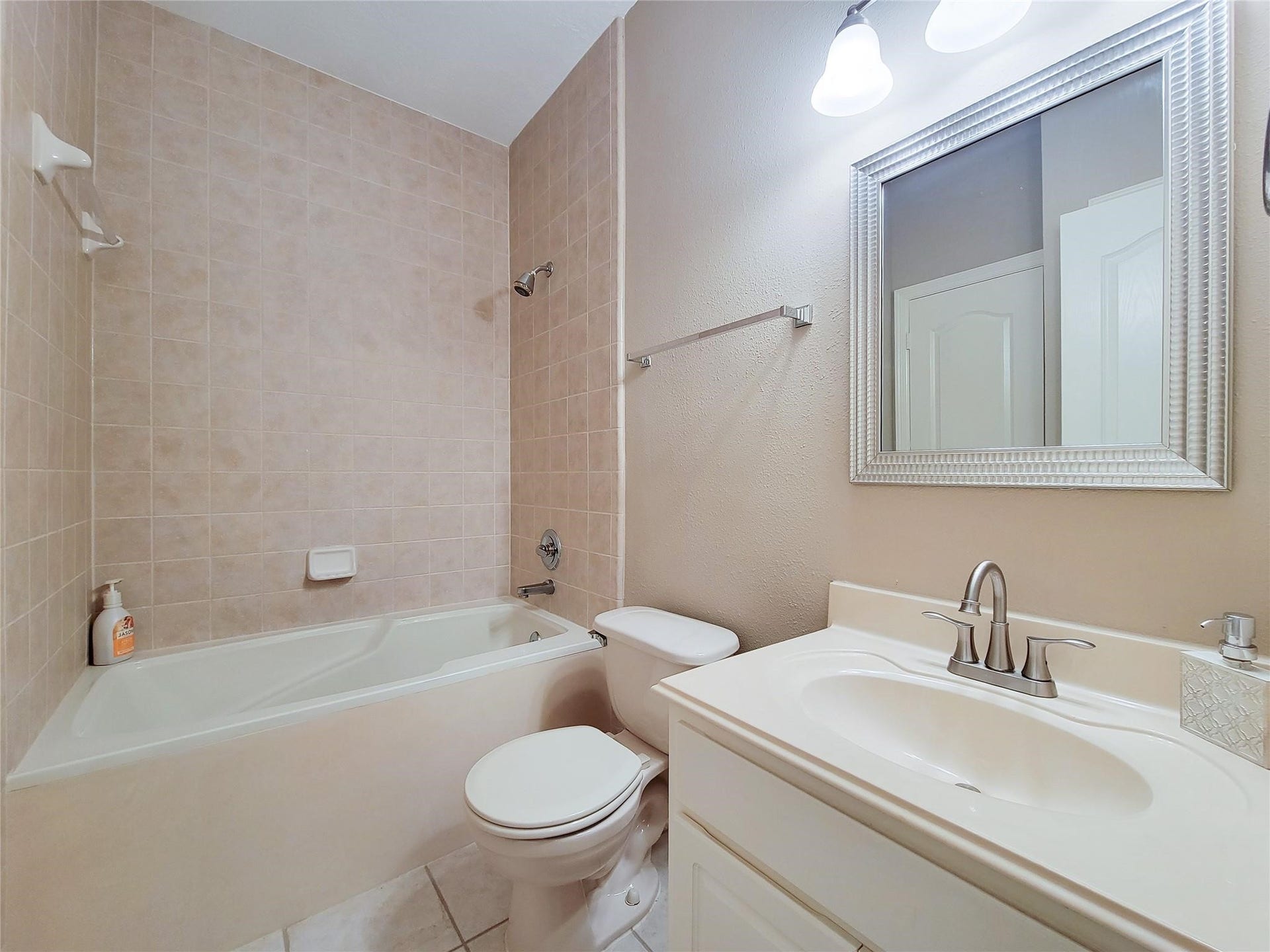 17918 Skyline Arbor Terrace, Houston, TX 77094 17918 Skyline Arbor Terrace, Houston, TX 77094