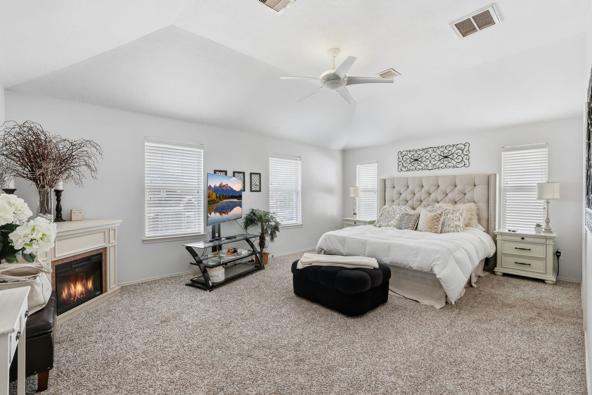 6407 Hillock Lane, Pearland, TX 77584 6407 Hillock Lane, Pearland, TX 77584