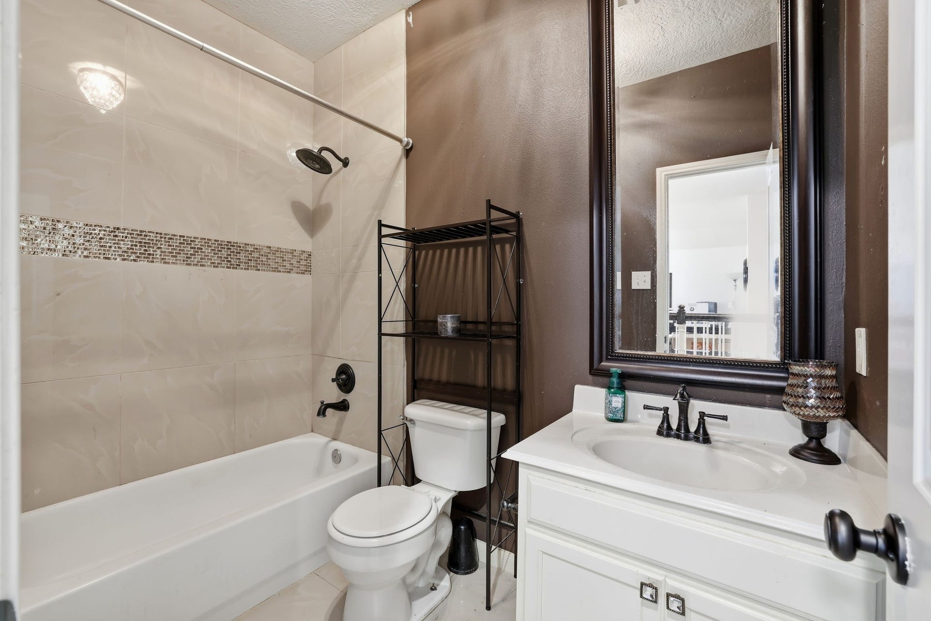 6407 Hillock Lane, Pearland, TX 77584 6407 Hillock Lane, Pearland, TX 77584