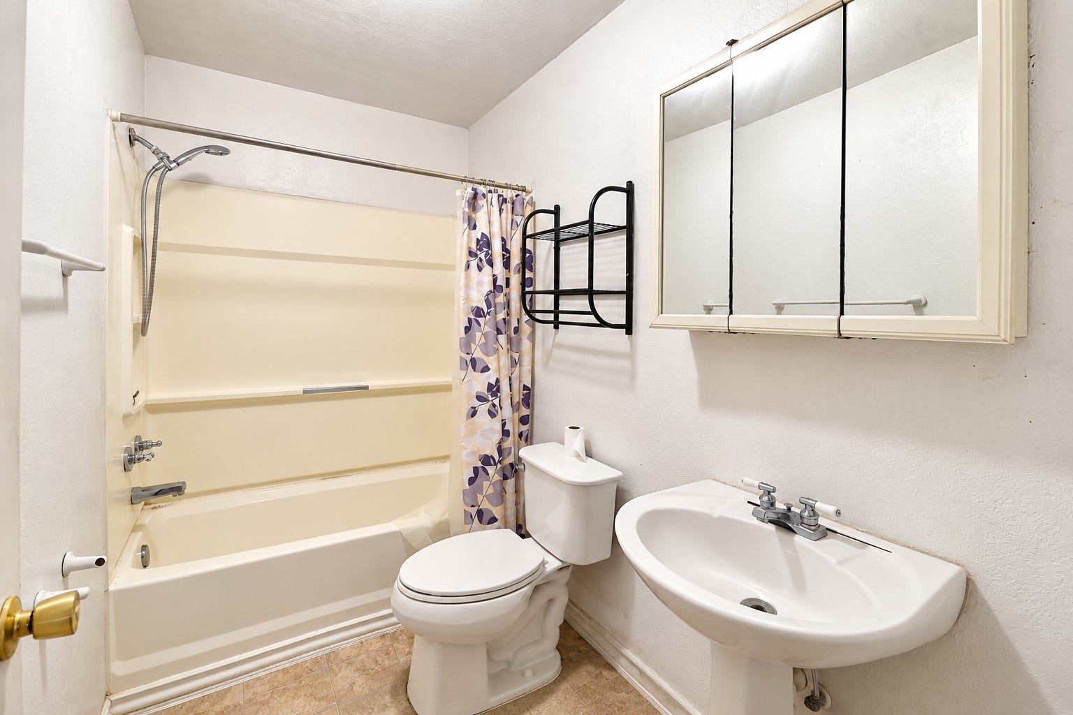1303 Lake Road, La Marque, TX 77568 1303 Lake Road, La Marque, TX 77568