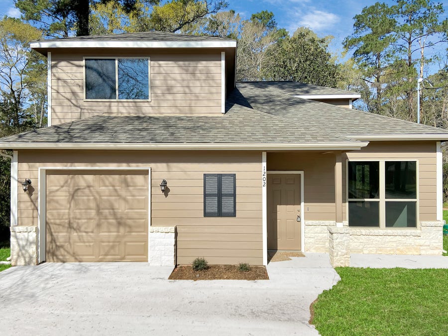 Property photo for 1202 Saint Lawrence River Road, Montgomery, TX