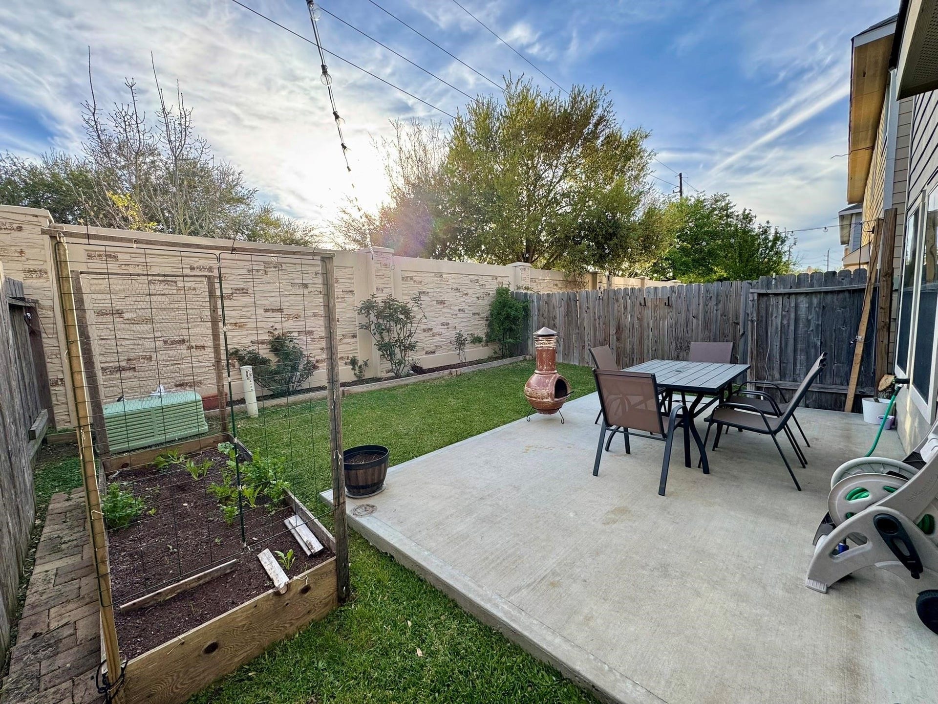 6043 Shelbourne Park Lane, Houston, TX 77084 6043 Shelbourne Park Lane, Houston, TX 77084