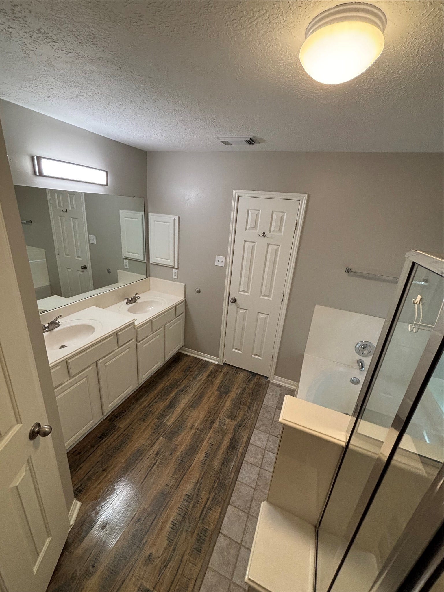 27 Delta Mill Court, Conroe, TX 77385 27 Delta Mill Court, Conroe, TX 77385