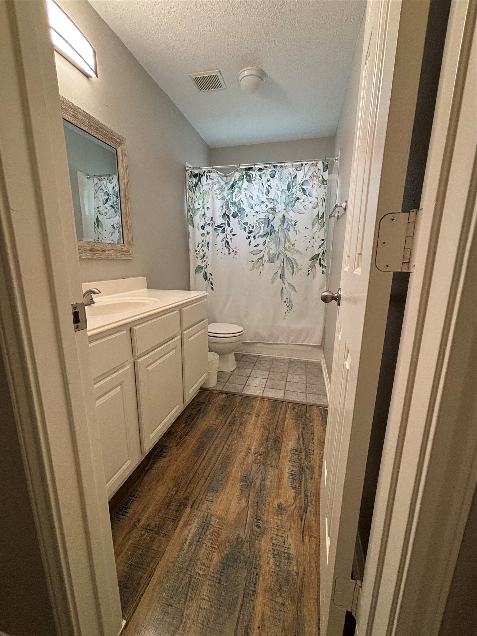 27 Delta Mill Court, Conroe, TX 77385 27 Delta Mill Court, Conroe, TX 77385