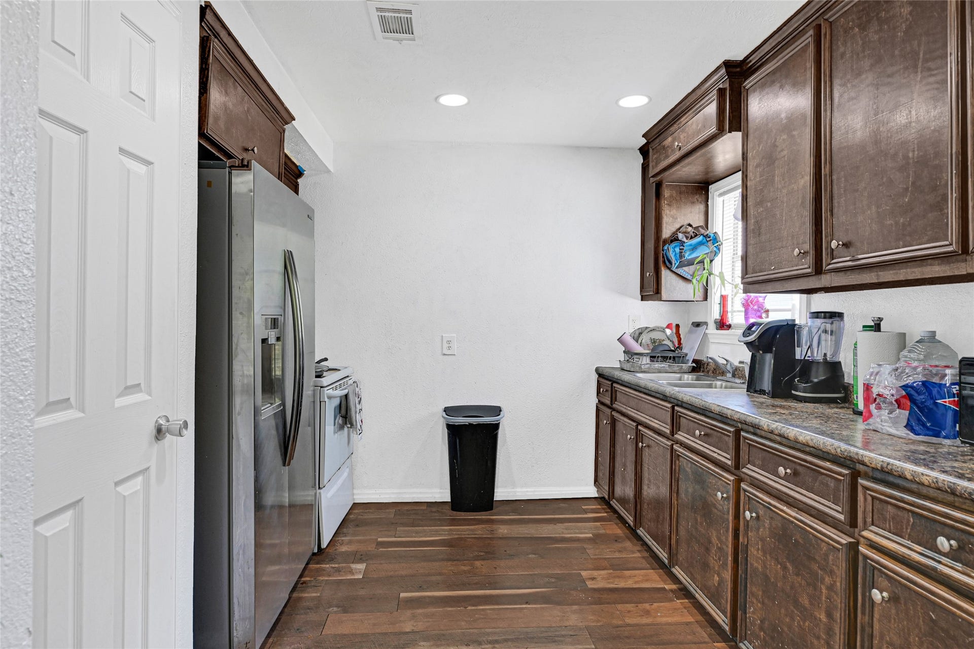 10526 Palestine Street, Jacinto City, TX 77029 10526 Palestine Street, Jacinto City, TX 77029