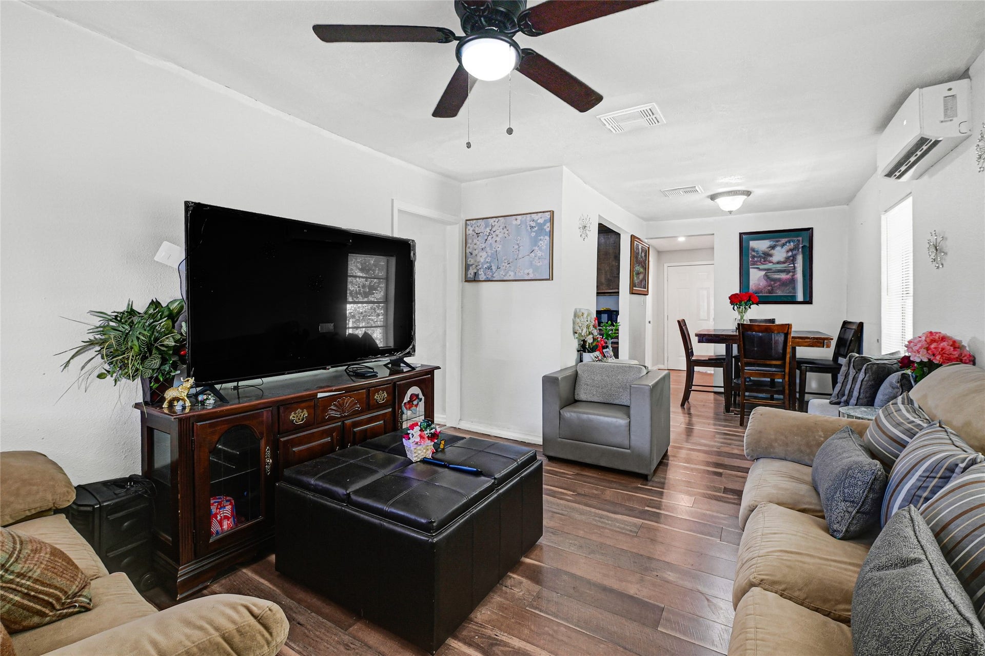 10526 Palestine Street, Jacinto City, TX 77029 10526 Palestine Street, Jacinto City, TX 77029