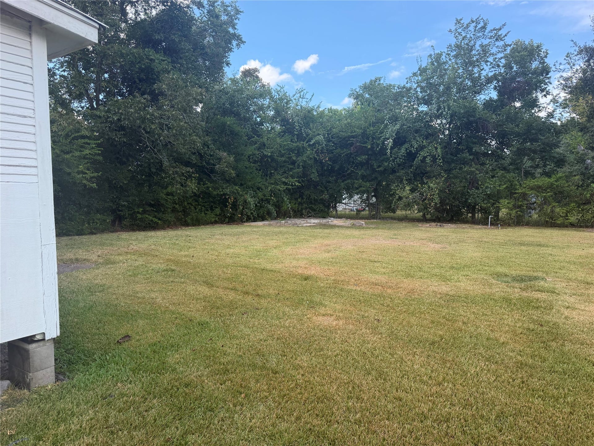 1510 W Talmage St Bypass, Alvin, TX 77511 1510 W Talmage St Bypass, Alvin, TX 77511