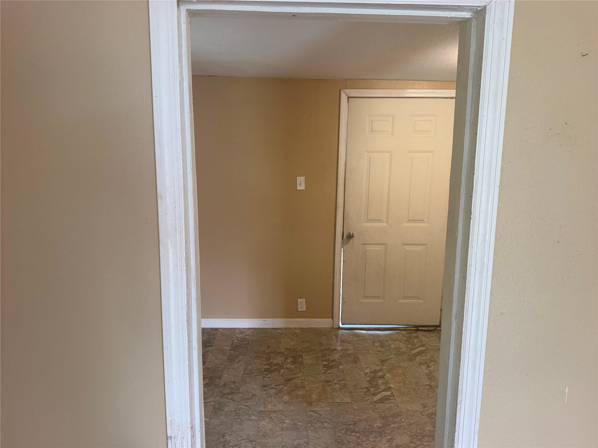 1510 W Talmage St Bypass, Alvin, TX 77511 1510 W Talmage St Bypass, Alvin, TX 77511