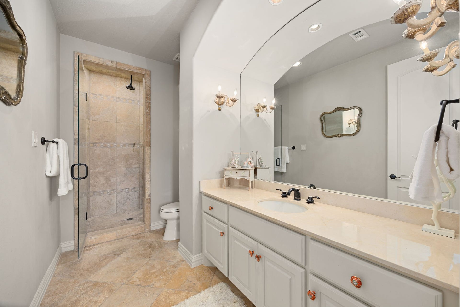 2127 Fawn Meadow Lane, Richmond, TX 77406 Additional bathroom featuring a large vanity and walk in shower.