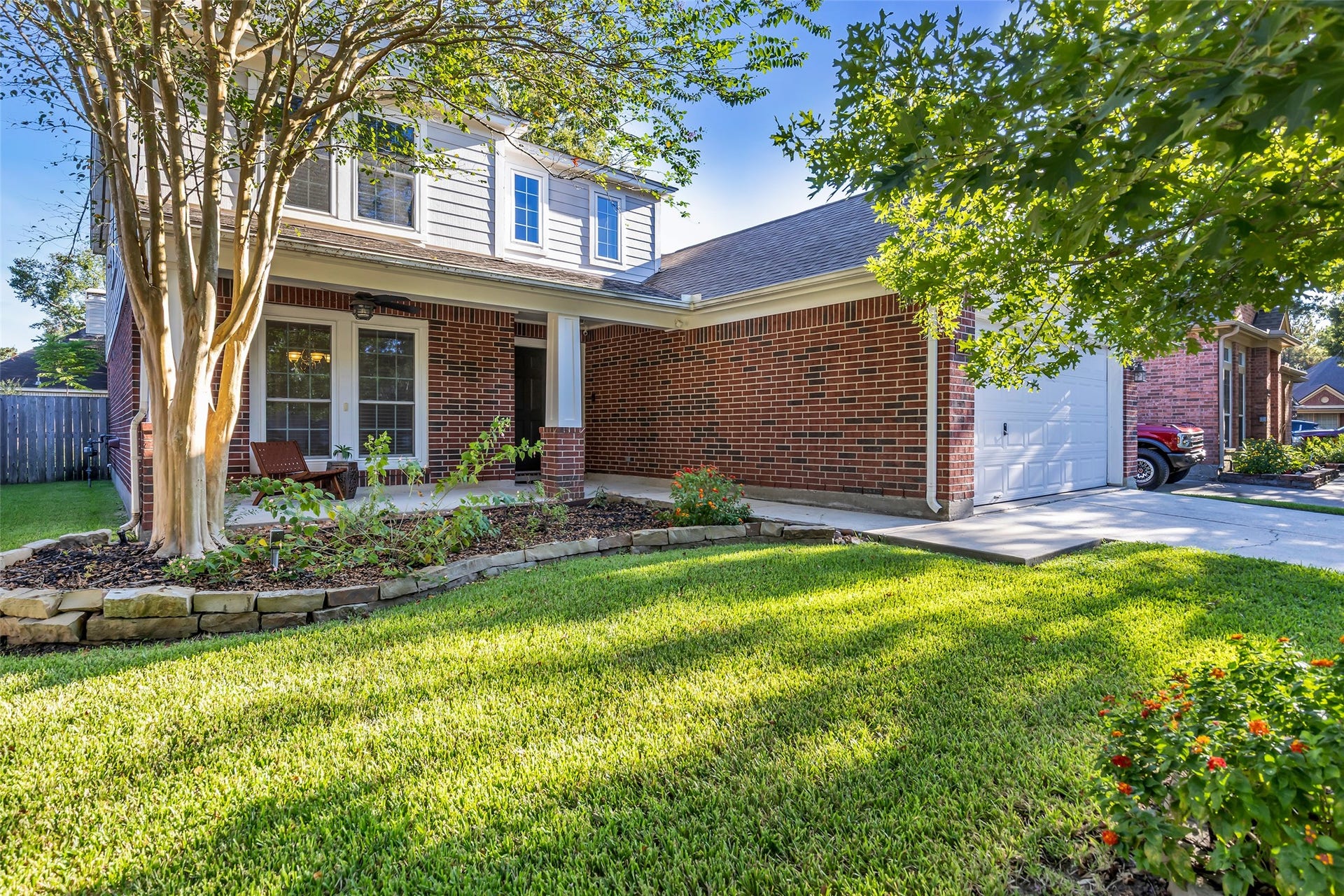 12722 Wolf Creek Court, Humble, TX 77346 Home also sits on a cul de sac.