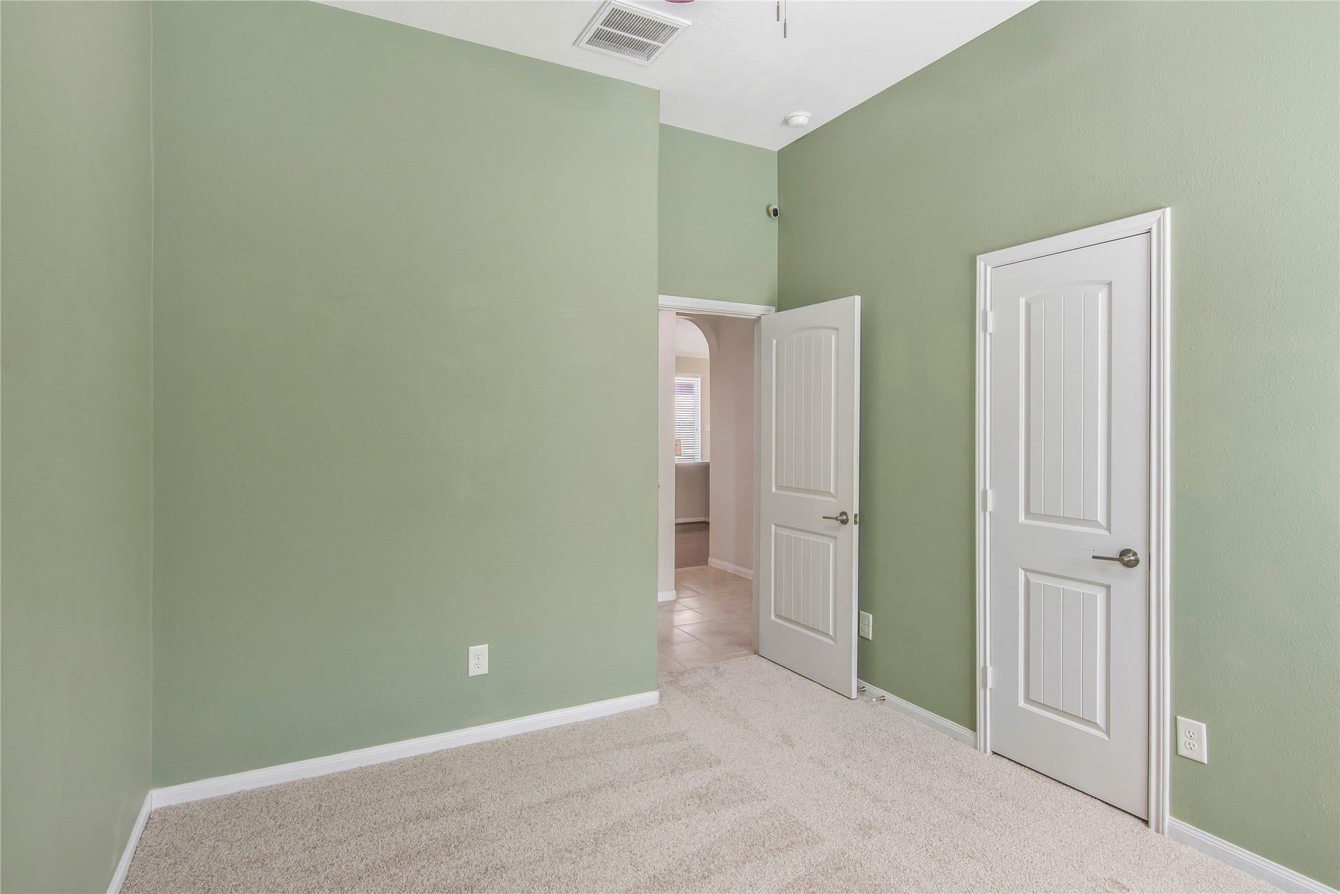 21670 Chokecherry Avenue, Porter, TX 77365 21670 Chokecherry Avenue, Porter, TX 77365