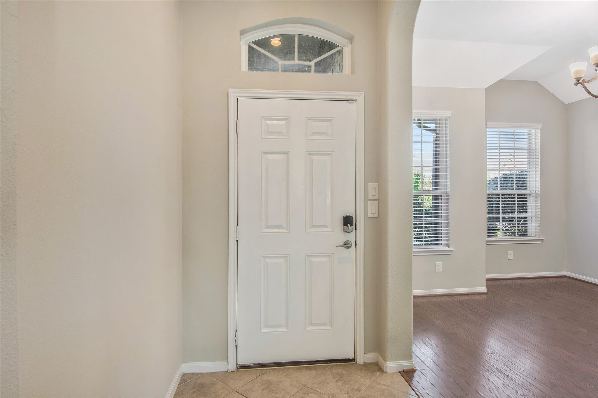 21670 Chokecherry Avenue, Porter, TX 77365 21670 Chokecherry Avenue, Porter, TX 77365