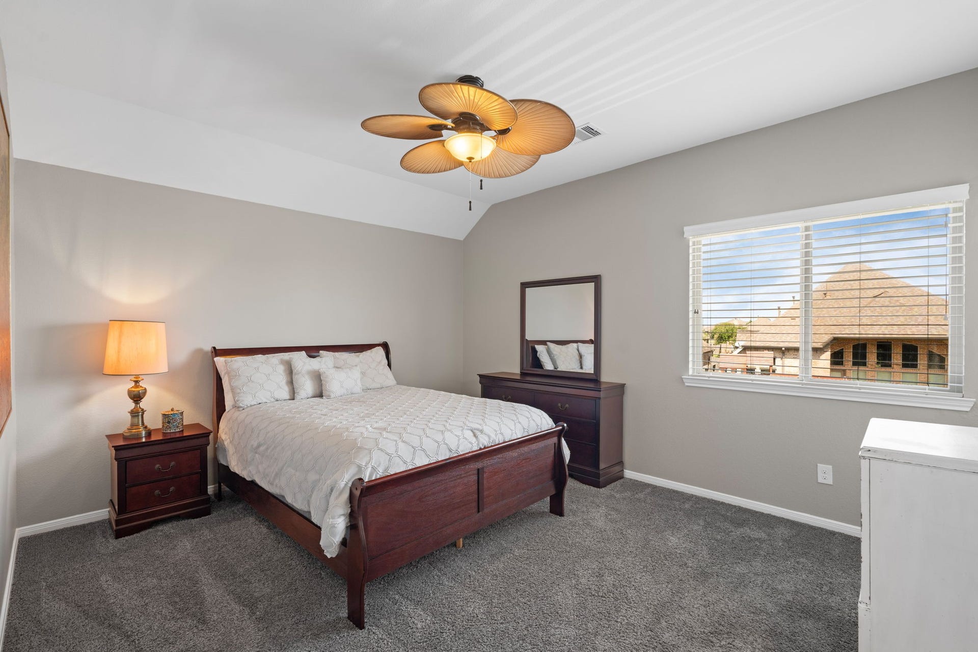 23418 Tirino Shores Drive, Katy, TX 77493 Secondary bedroom on second floor