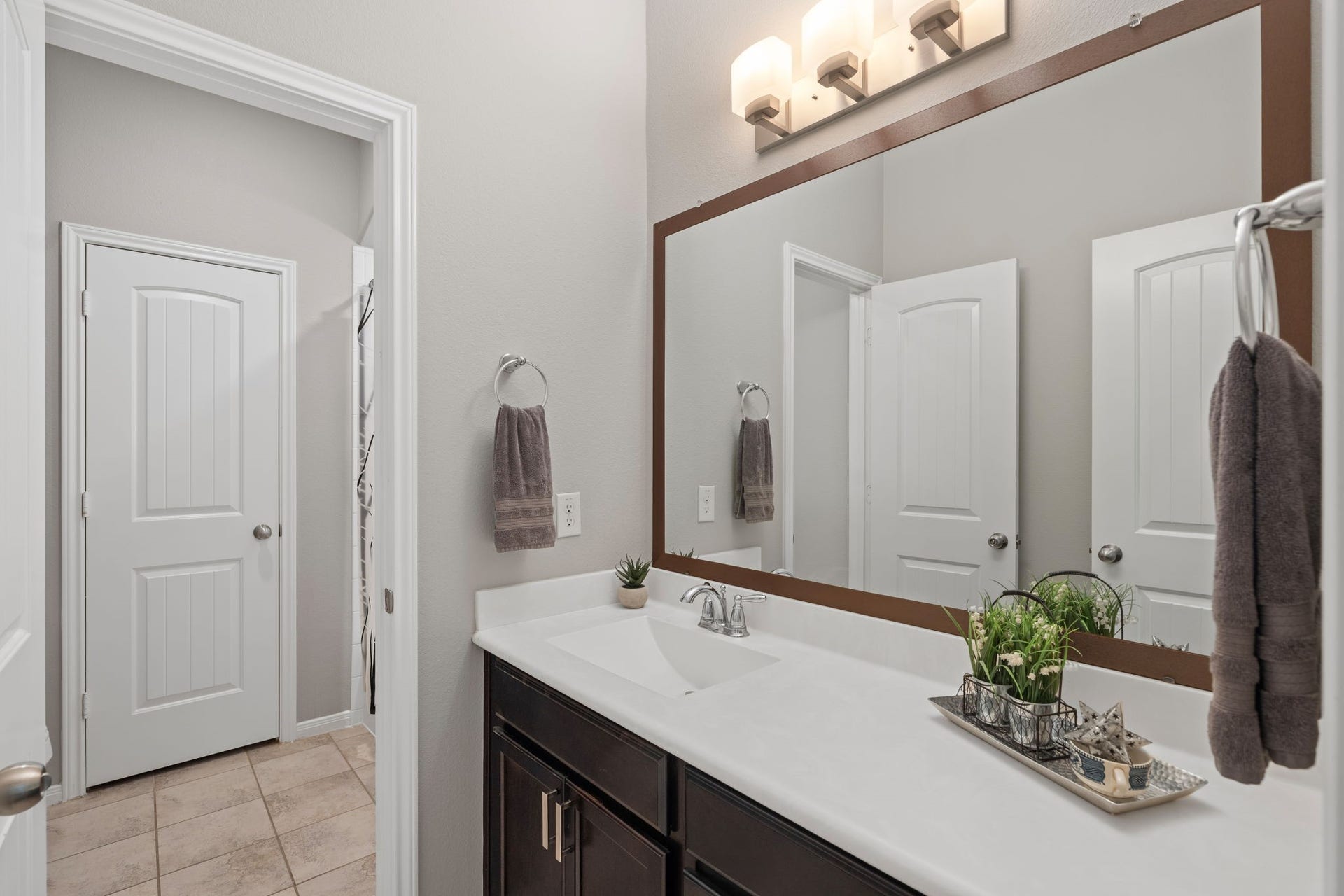 23418 Tirino Shores Drive, Katy, TX 77493 Convenience at its best