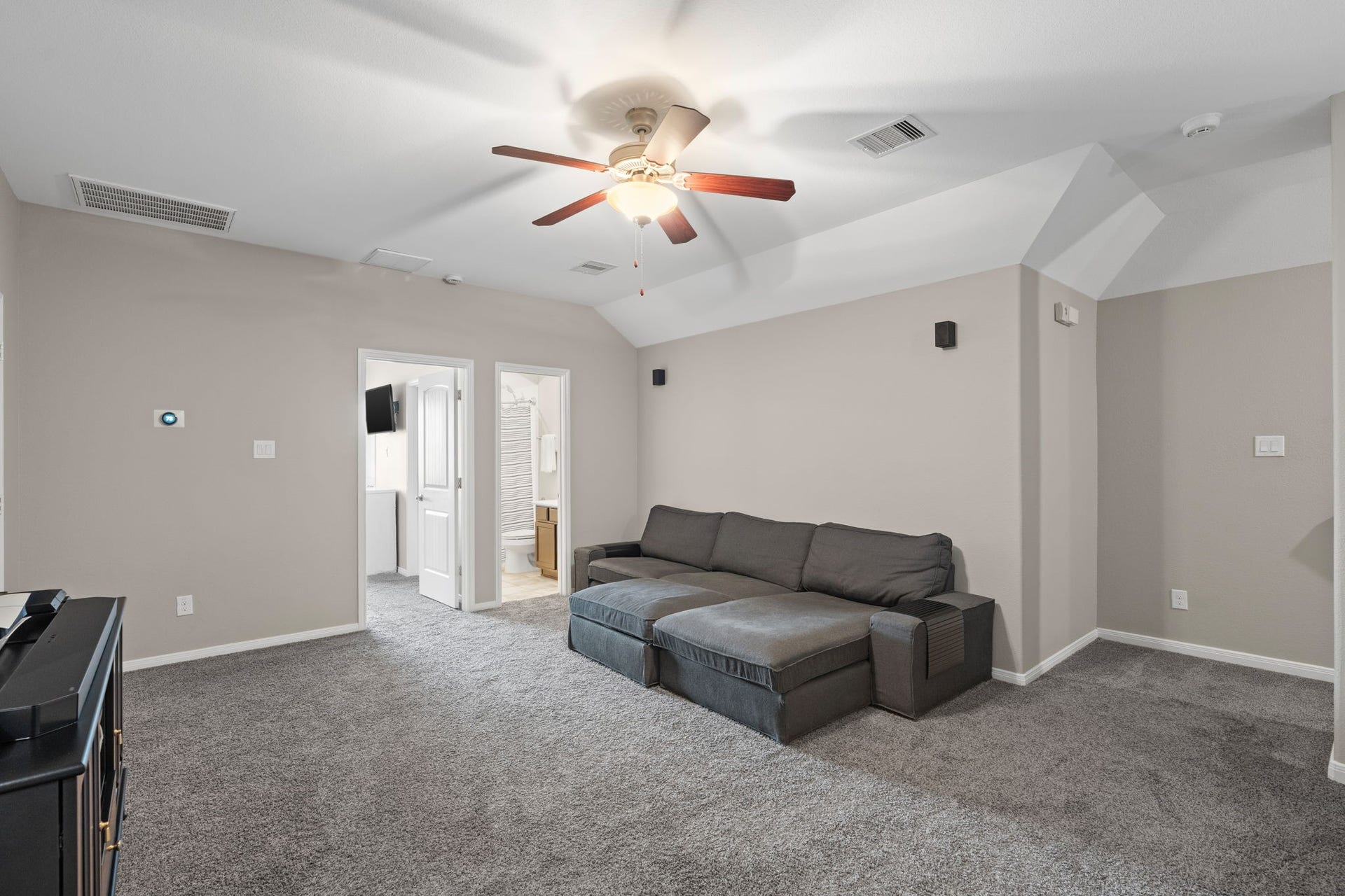 23418 Tirino Shores Drive, Katy, TX 77493 Comfortable floor plan to fill all your needs