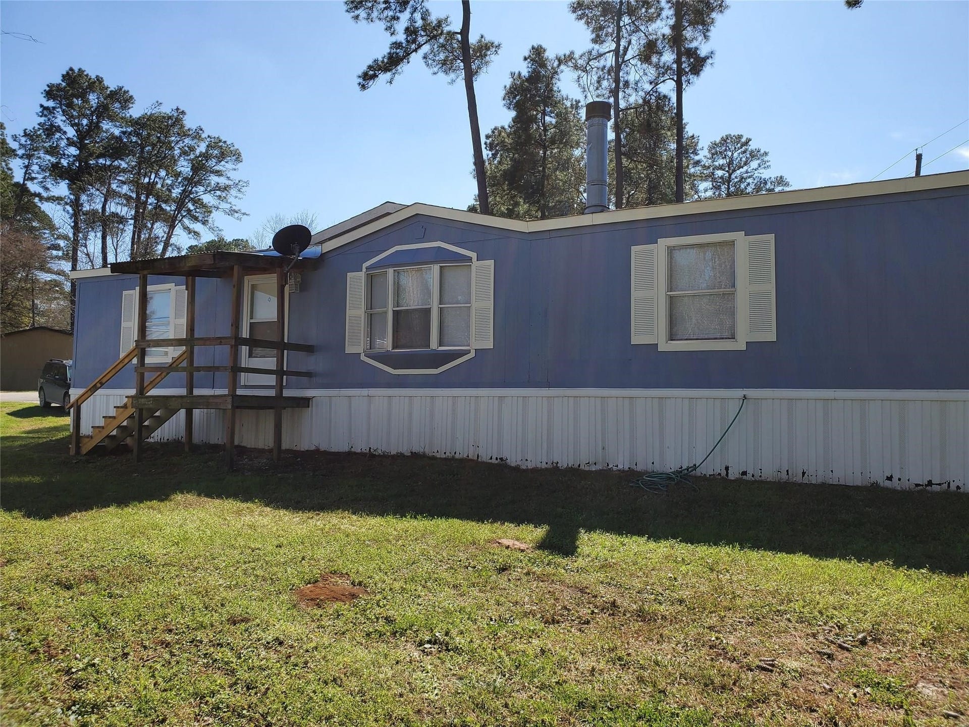13416 Commander Circle, Willis, TX 77318 13416 Commander Circle, Willis, TX 77318