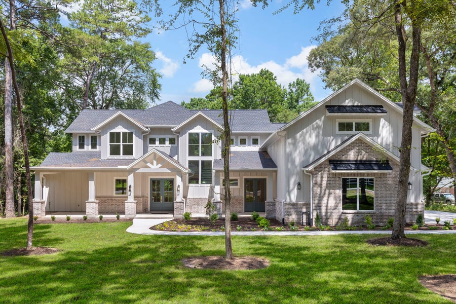 Property photo for 40715 Pipestone Road, Magnolia, TX