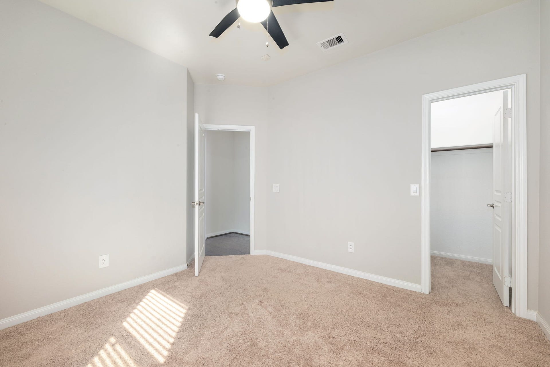 4568 Argonne Woods Drive, Porter, TX 77365 4568 Argonne Woods Drive, Porter, TX 77365