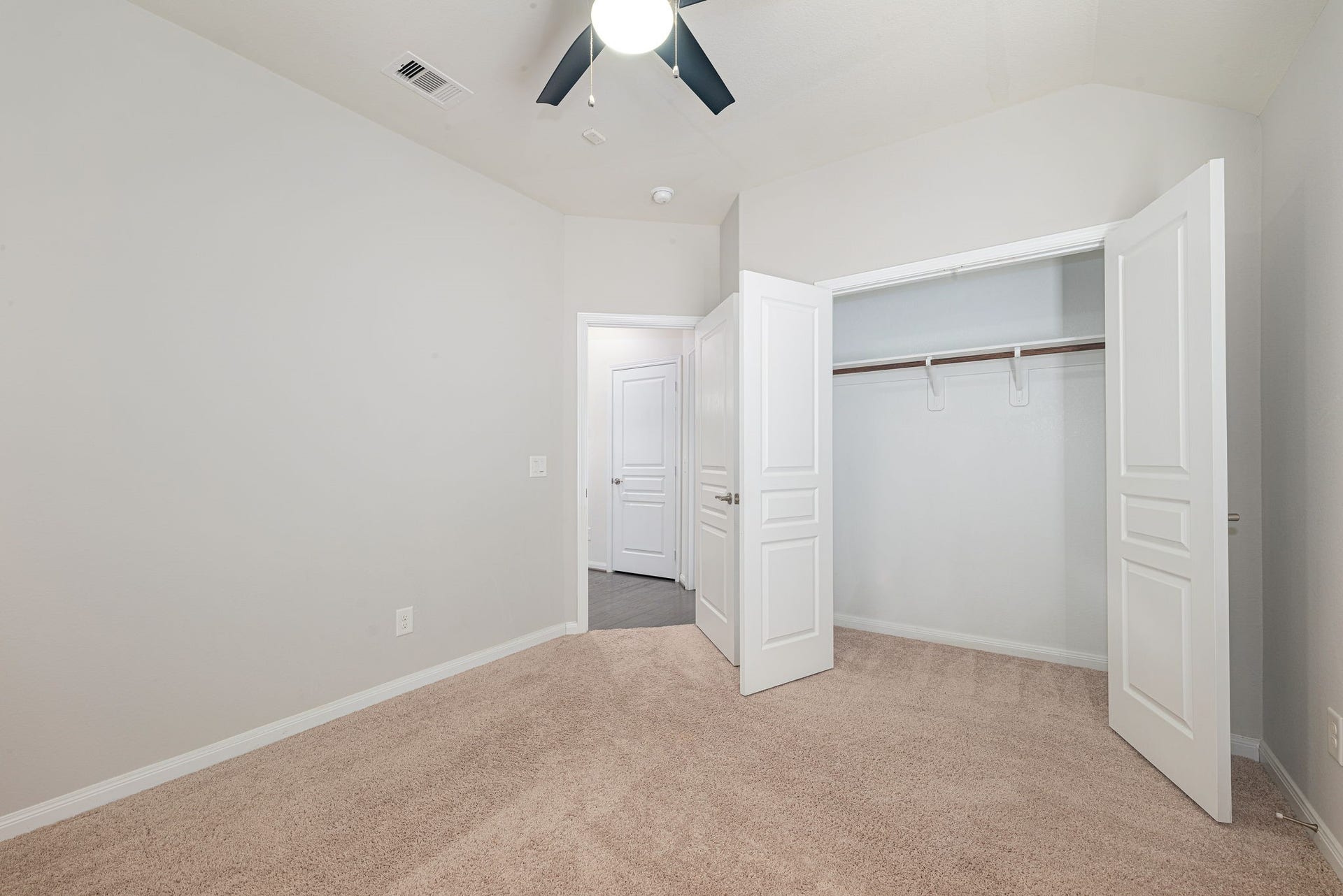 4568 Argonne Woods Drive, Porter, TX 77365 4568 Argonne Woods Drive, Porter, TX 77365