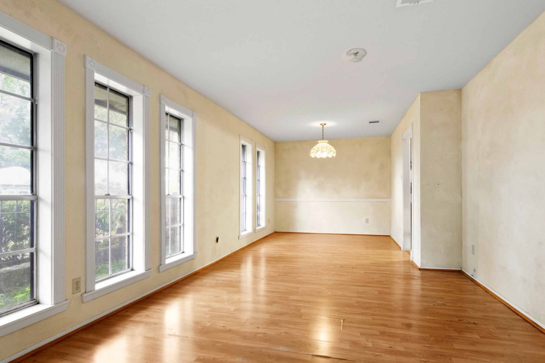 Front Dining room and formal living room.