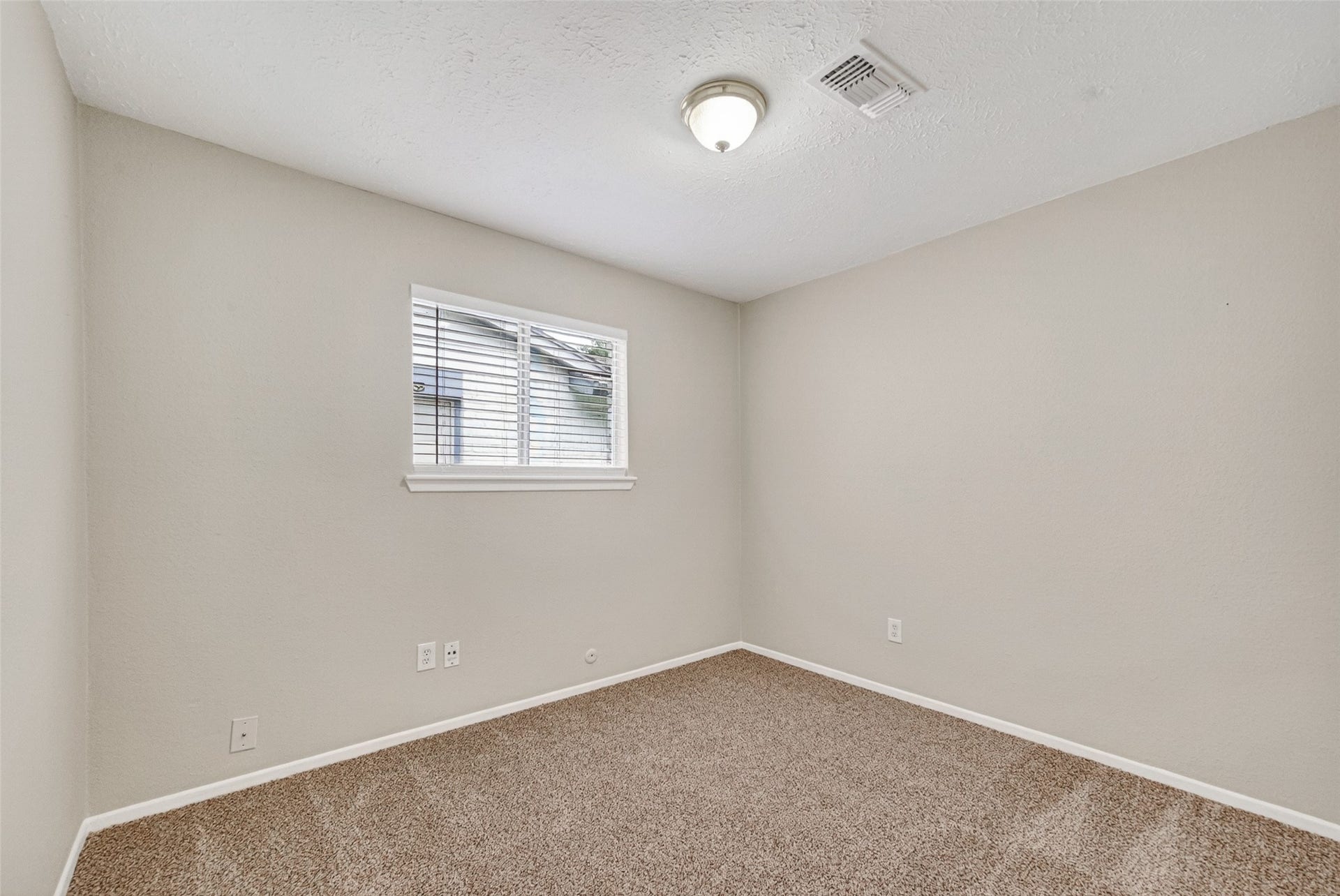 16615 Barcelona Drive, Friendswood, TX 77546 Bedroom 3